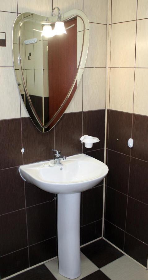 Hotel Anuta Breaza  Zewnętrze zdjęcie